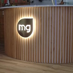 MG