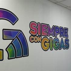 SIEMPRE CON GIGAS